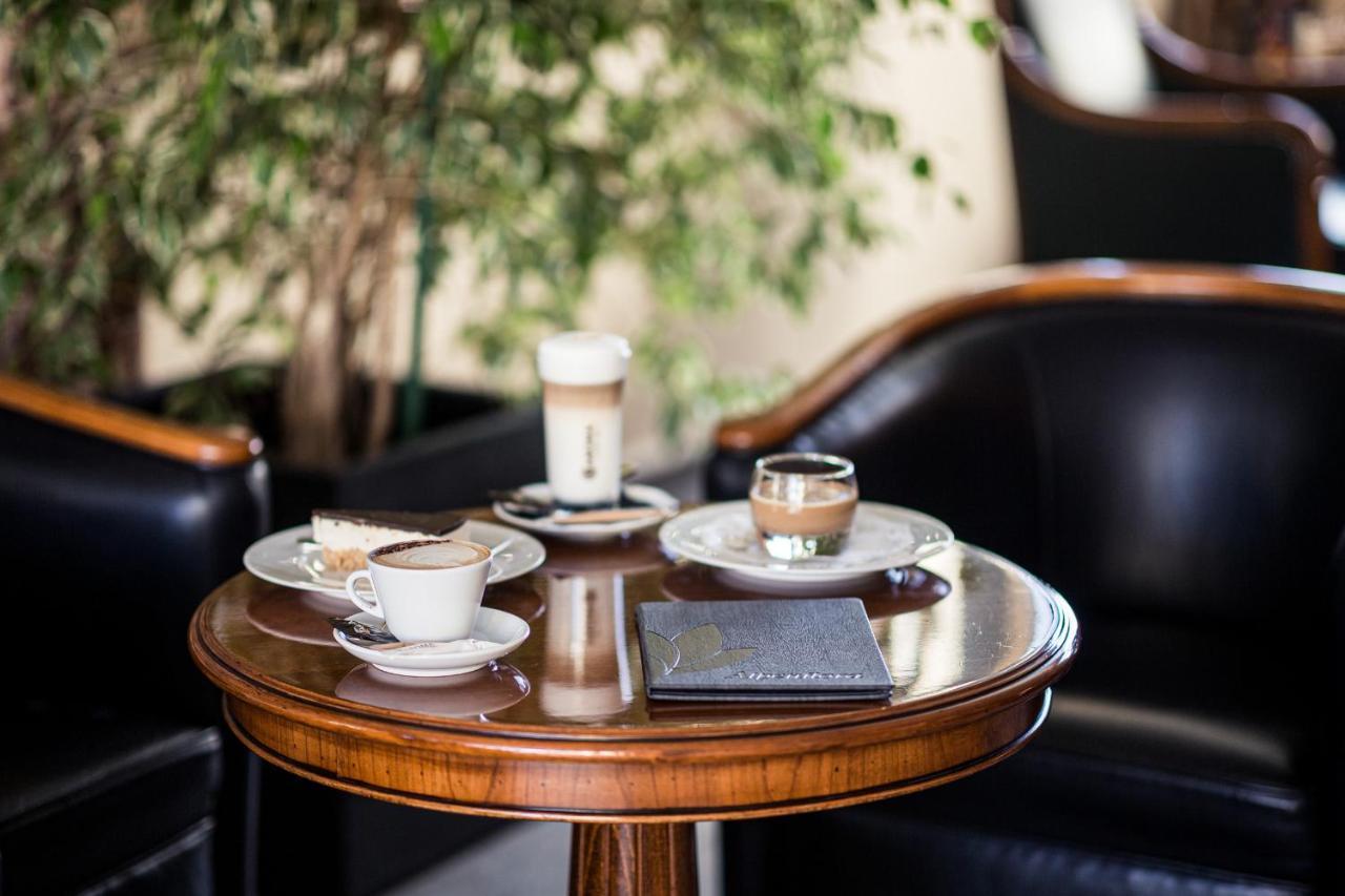 Hotel Alpenflora كاستيلِروتّو المظهر الخارجي الصورة