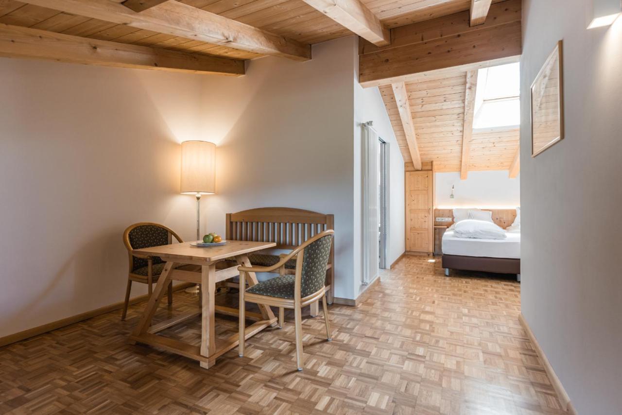 Hotel Alpenflora كاستيلِروتّو المظهر الخارجي الصورة