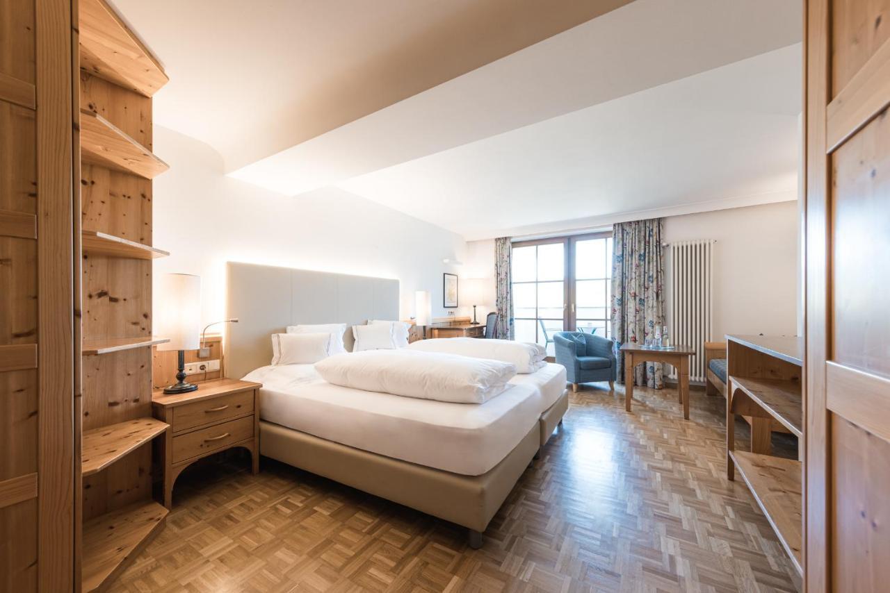 Hotel Alpenflora كاستيلِروتّو المظهر الخارجي الصورة