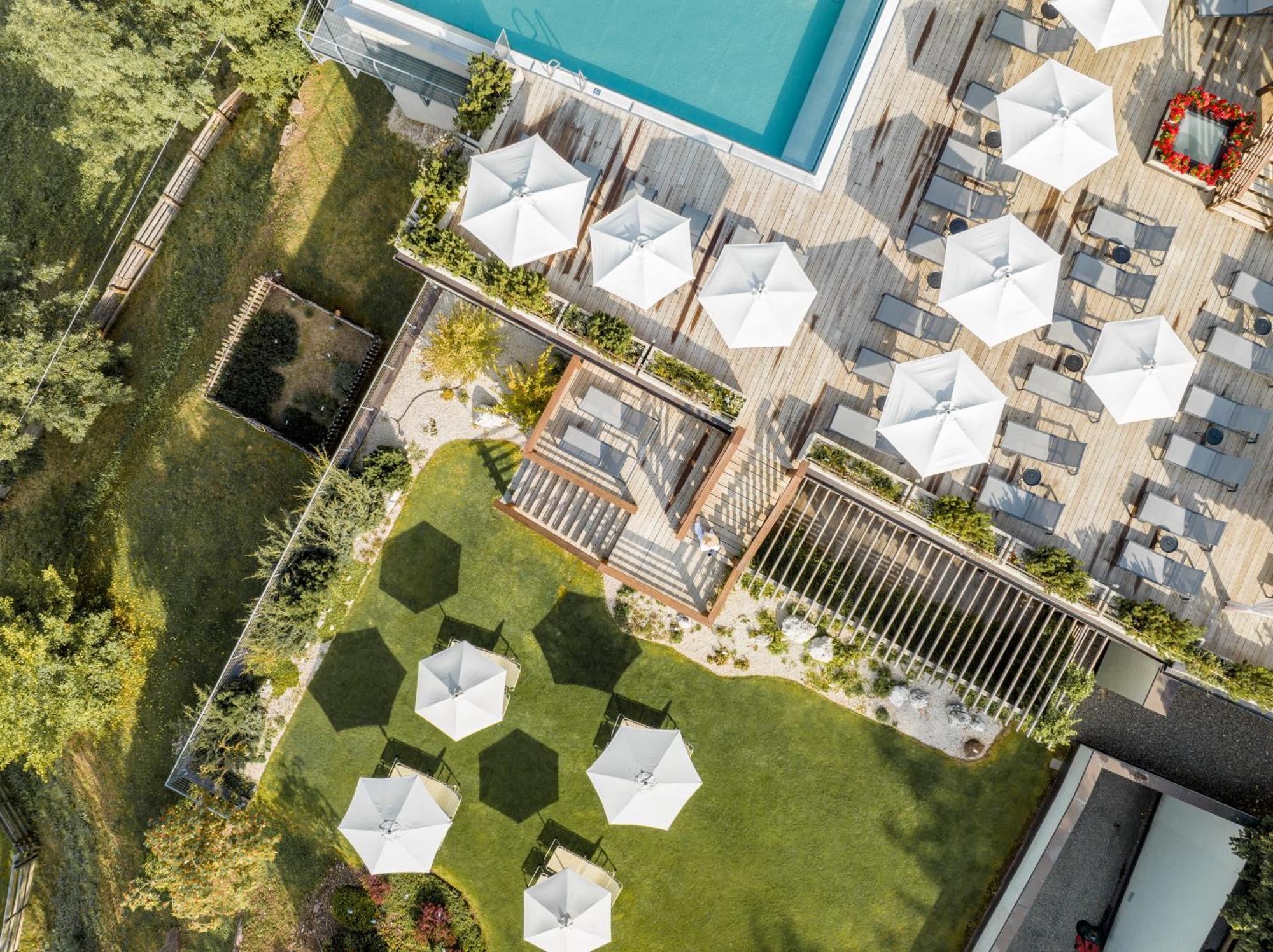 Hotel Alpenflora كاستيلِروتّو المظهر الخارجي الصورة